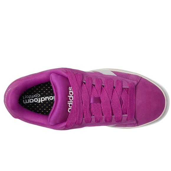 Adidas Women's Magenta Athletic Shoes comes w/ free 6 pack of socks. - Picture 4 of 14